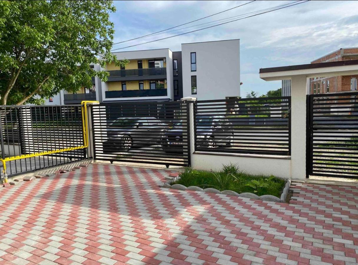 Cozy Apartament With 2Rooms Timişoara Eksteriør bilde